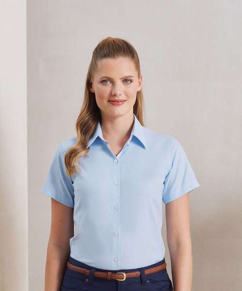 Women's signature Oxford short sleeve shirt