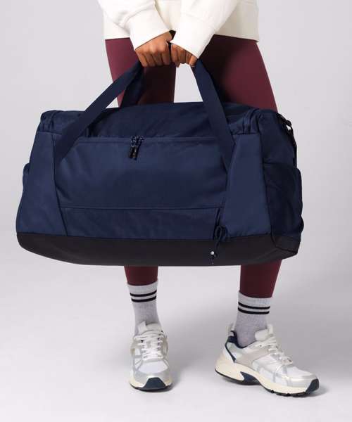 Multi-sport holdall